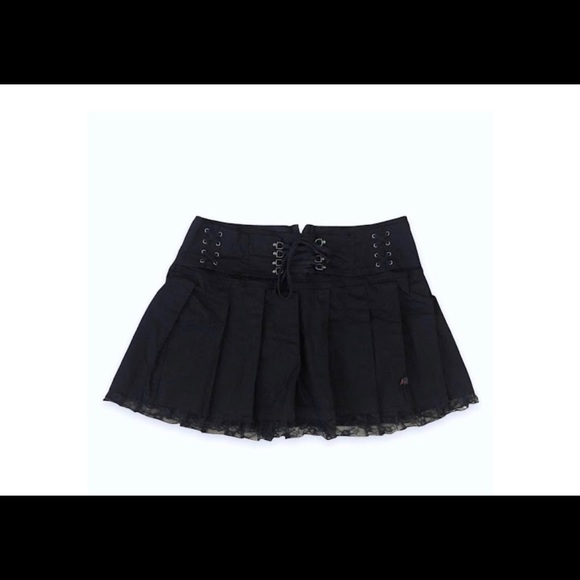 Meet your Posher, Glory - Picture 2 of 4